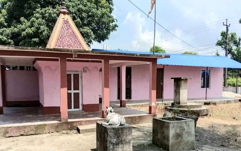 उद्रकान्त राजबंशी स्मृति प्रतिष्ठानमा महिला समुहद्वारा तिज विशेष कार्यक्रमको तयारी