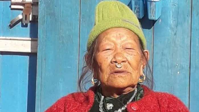 निवर्तमान प्र अ देशु वनेमलाई मातृ शोक