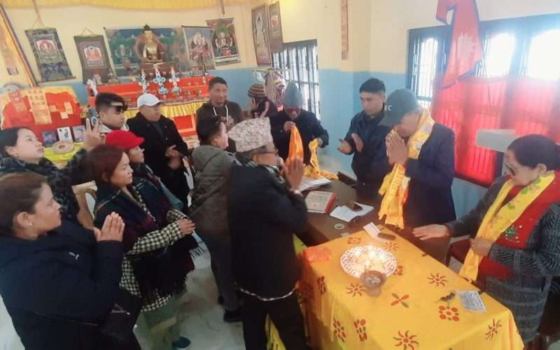 जन्मोउत्सवको अवसरमा गुम्बालाई सहयोग ।